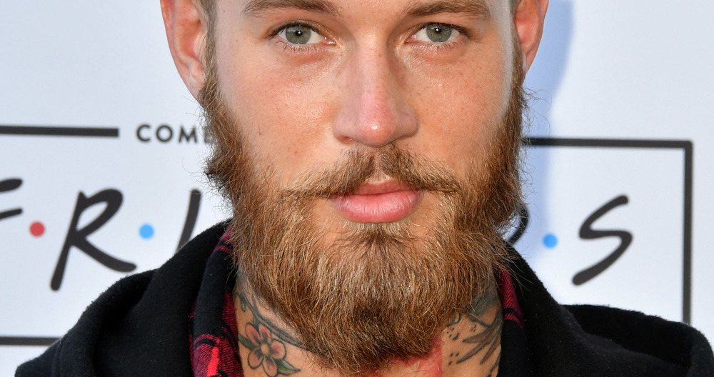 Comment se laisser pousser une barbe canon en 6 étapes (et avec très peu d