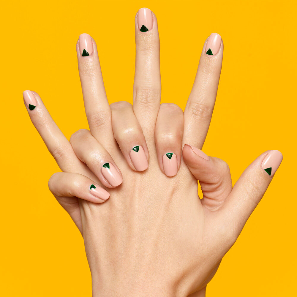 Main_landing_treatment_nails_001