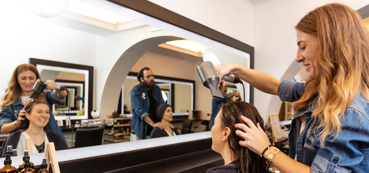 Abonnements institut de beauté : Comment aider les salons ?