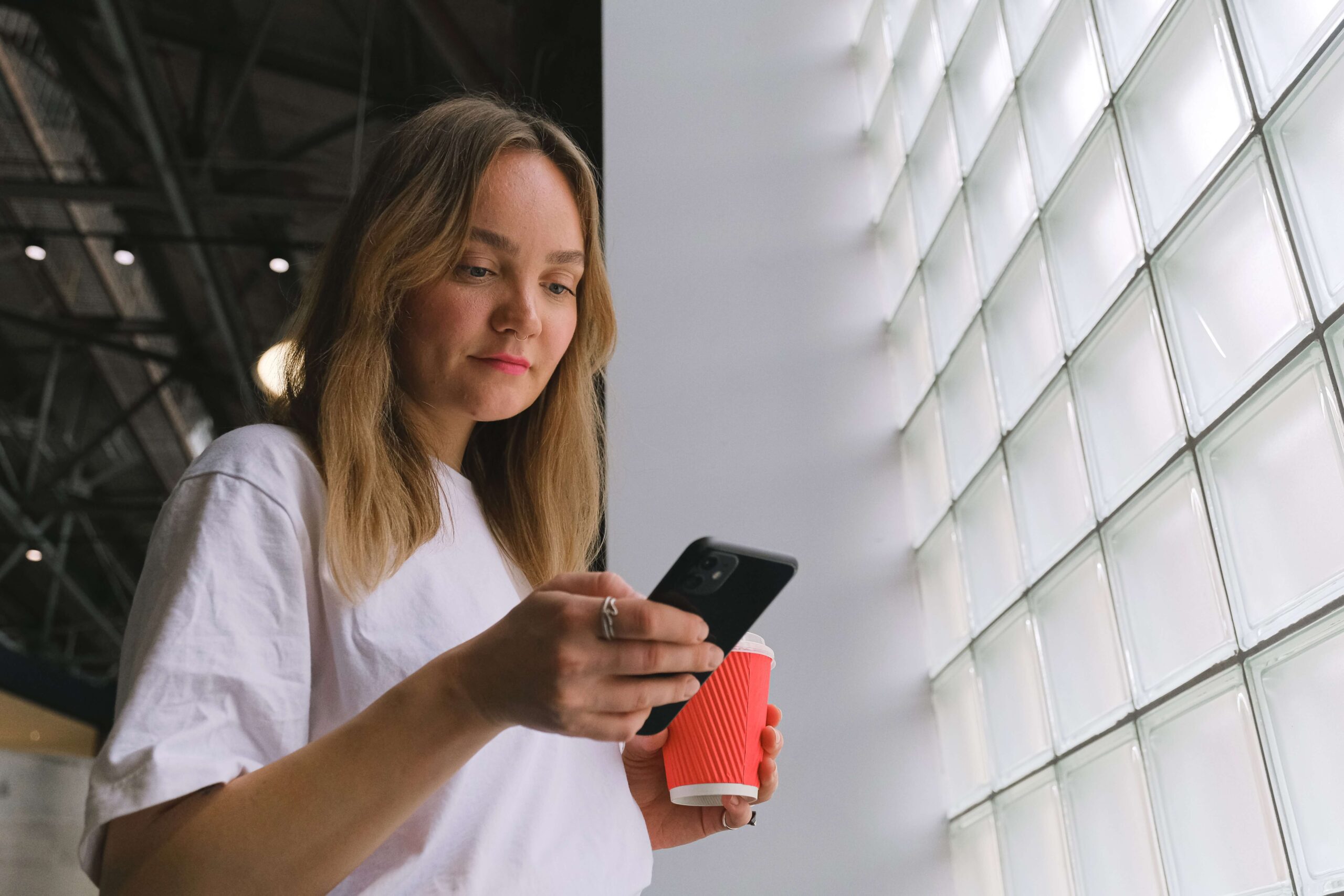 Comment obtenir plus d’avis clients (et les transformer en réservations)